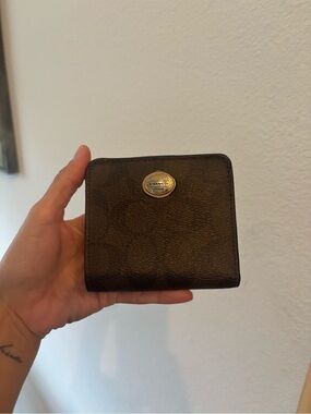 Coach Brown Leather Money Clip with Gold Logo Plaque